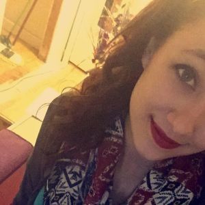 Meet your Posher, Haley