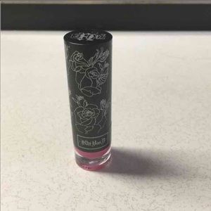 Kat Von D lipstick
