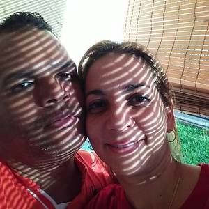 Meet your Posher, Ernesto dimitri