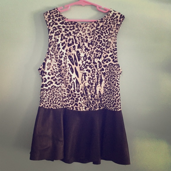 Black and white printed Top