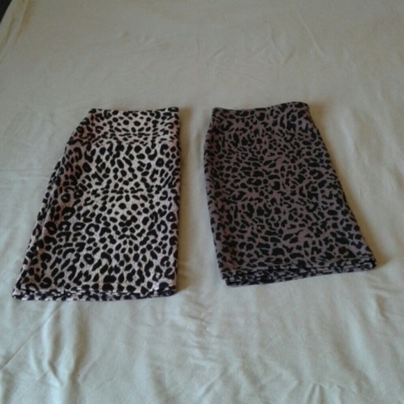2 Forever 21 leopard print mini skirts