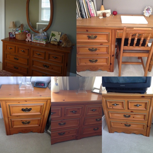 📍SOLD📍Traditional bedroom set- Excellent Price!