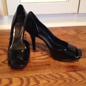 Black Jessica Simpson Peep Toe Heels Size 7.5