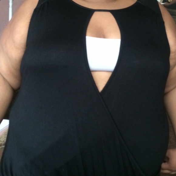 SOLD. Forever 21 split front tank top - Picture 2 of 4