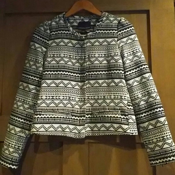 Patterned jacket with silver zippers - Picture 3 of 4