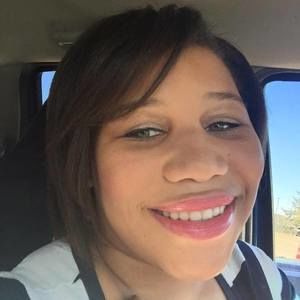 Meet your Posher, Iselyn