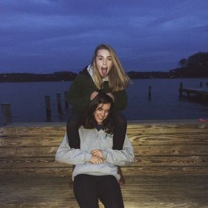 Meet your Posher, Caroline