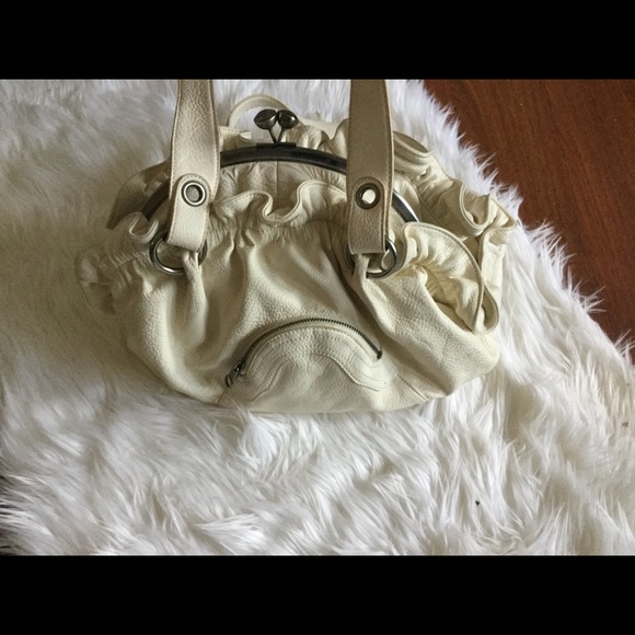 JESSICA SIMPSON Cream Ruffle Clasp Satchel