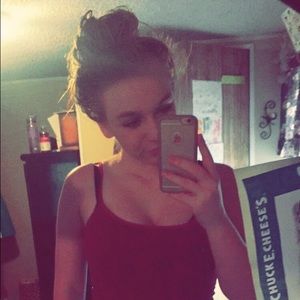 Meet your Posher, Kaila