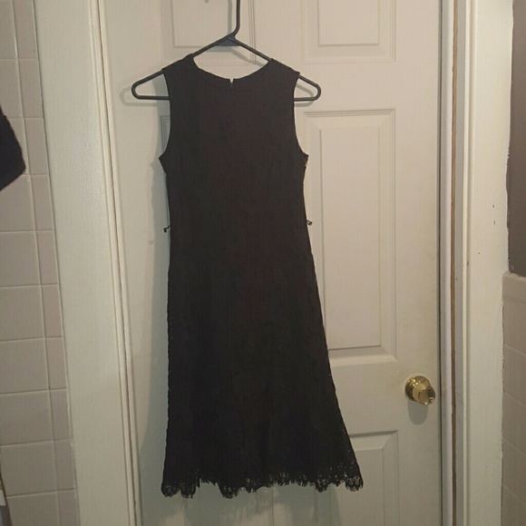 LACE DRESS