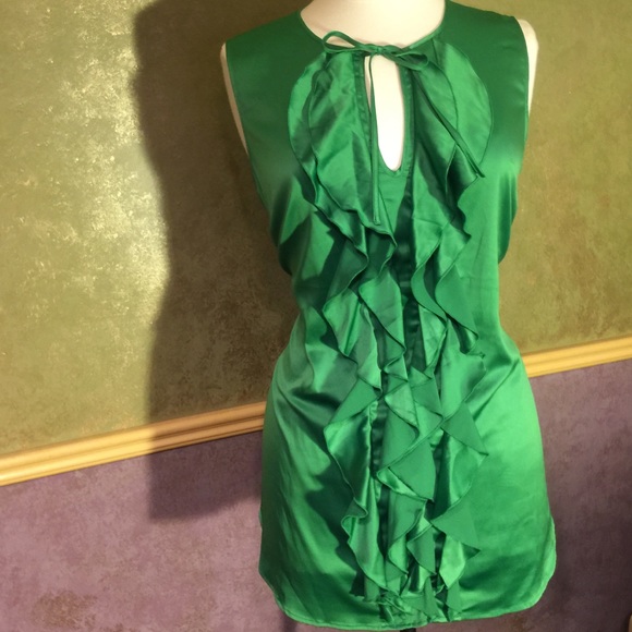 Satin stretch ruffle sleeveless top