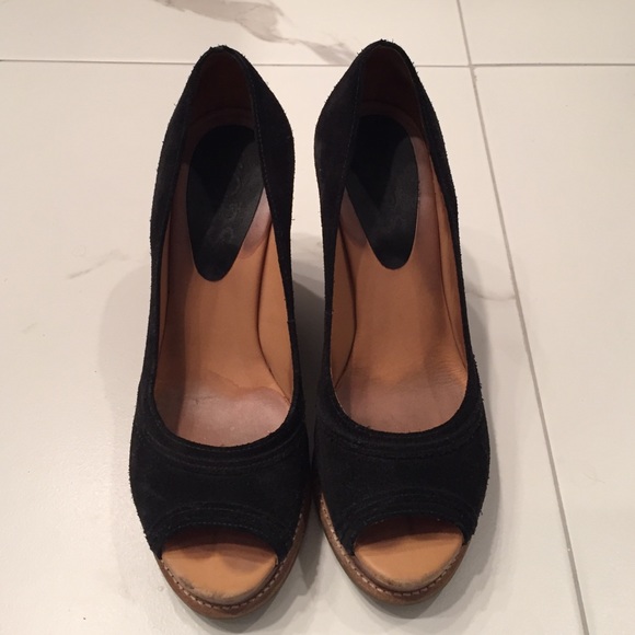 MICHAEL KORS WEDGES!