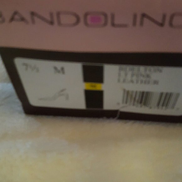 Heels - Picture 3 of 3