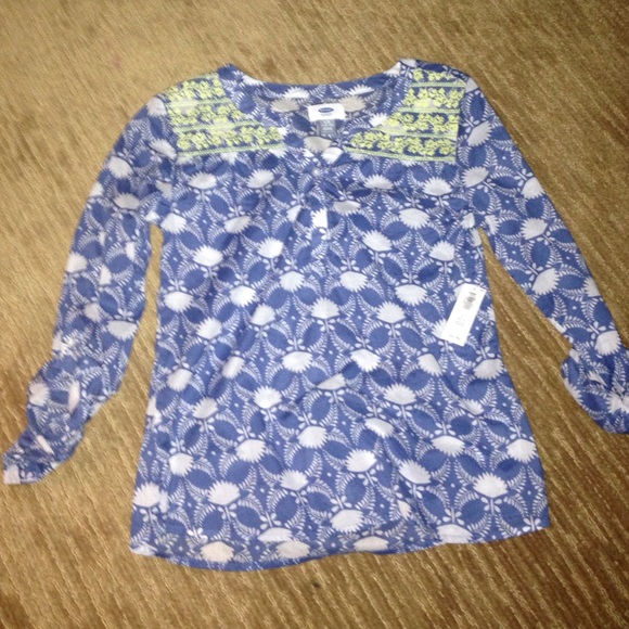 Nice summer shirt from old navy