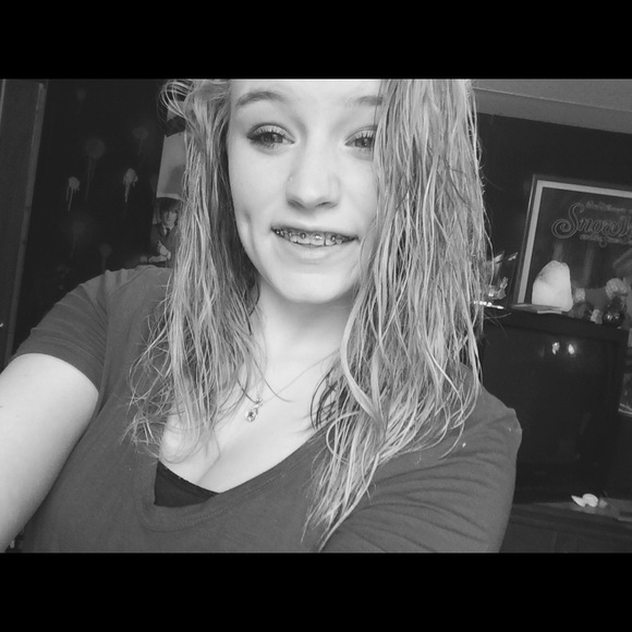 Meet your Posher, Tatiana - Picture 1 of 1