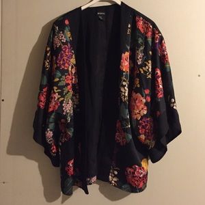 Flower kimono