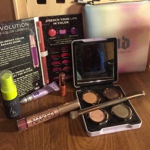 Urban Decay make up bundle lip gloss eyeshadow
