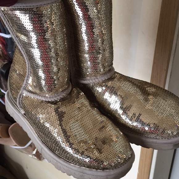 Ugg gold silver sequin low cut boots