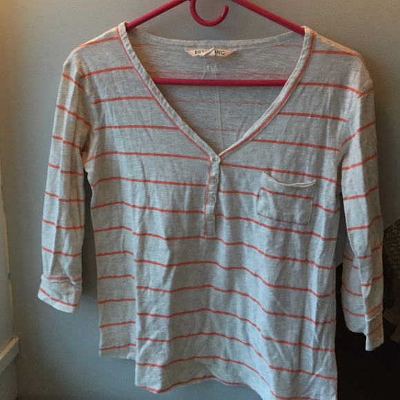 Billabong quarter sleeve