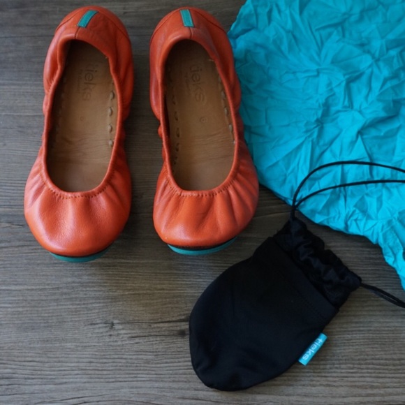 tangerine tieks