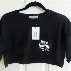 Rare and unusual short sleeve crop Nike tshirt