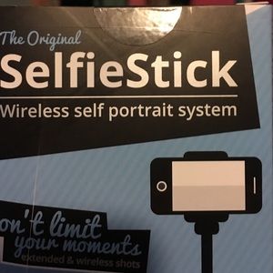 Selfie stick .