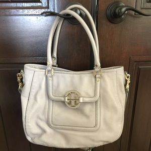 Tory Burch Amanda Hobo Crossbody