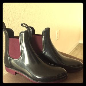 *S O L D* New and cute rain boots! Every style