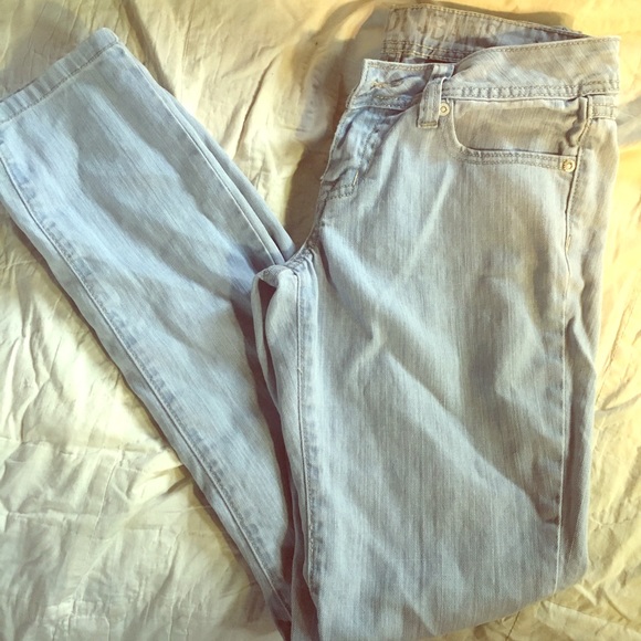 Light Wash Skinny Jeans