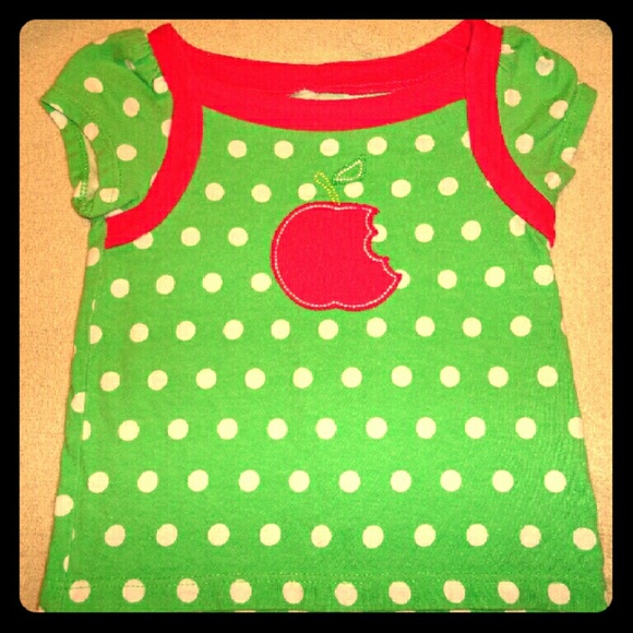 Green apple shirt