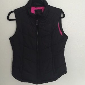 Black and pink Aeropostale puffy vest