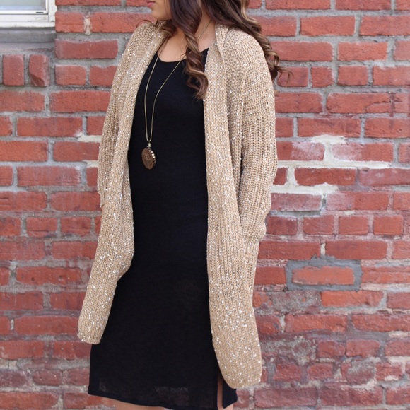 Tan knit long sweater. - Picture 2 of 3