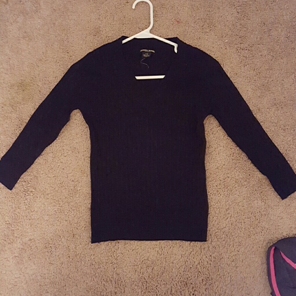 Very cute black Guess 3/4 sweater.