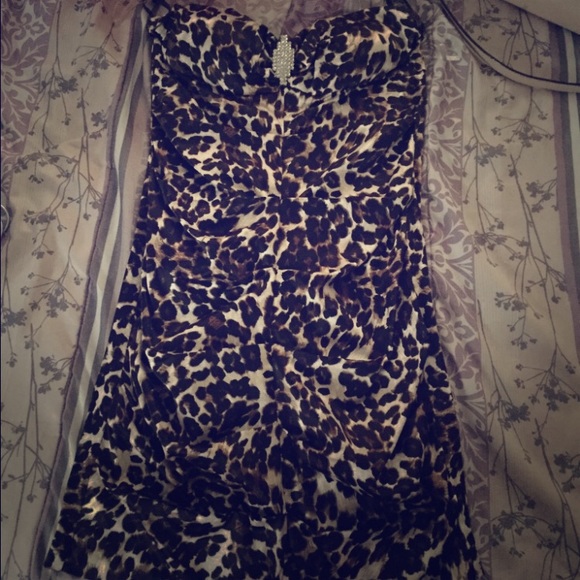 Leopard body con dress