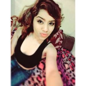 Meet your Posher, Tanya