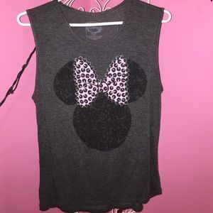 DISNEY tank XS
