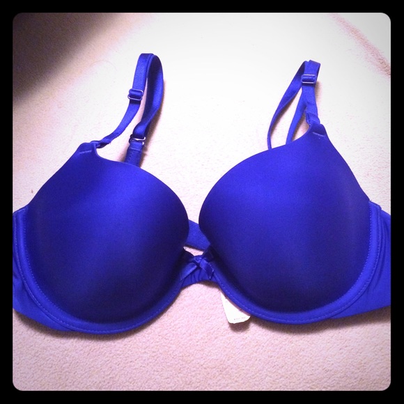 NWT Victoria Secret Demi Bra