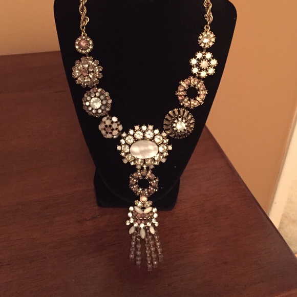 Necklace - Picture 3 of 4