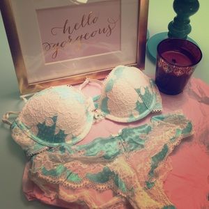 ❤️H&M mint green lingerie ❤️