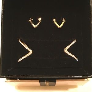 Victoria's Secret ✨ Earring and Bracelet Set