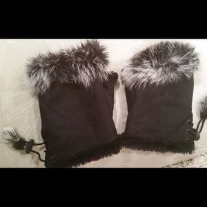 Unique Fingerless Black Gloves, Faux Fur Trim