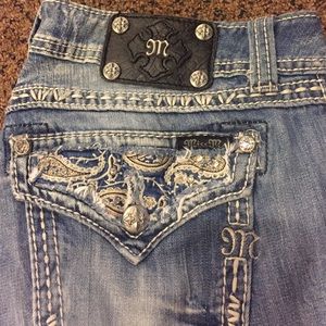 Beautiful pocket miss me jeans capris !