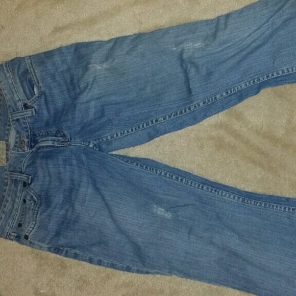 Buckle  Jean Capri