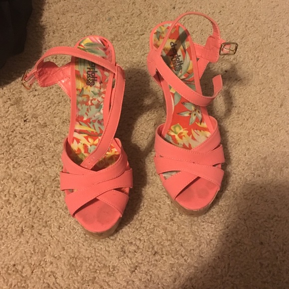 Coral wedges