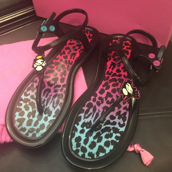 🔴SALE🔴Jimmy Choo Leopard Print Jelly Sandal - Picture 4 of 4