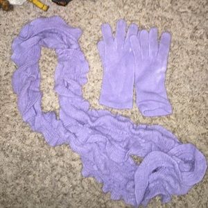 New York and Company Glove and Scarf set