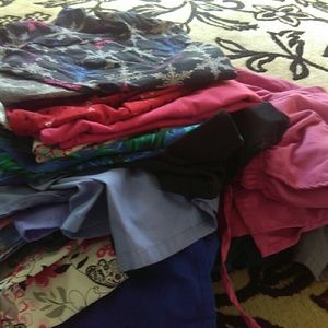 18 scrub tops 3 bottoms