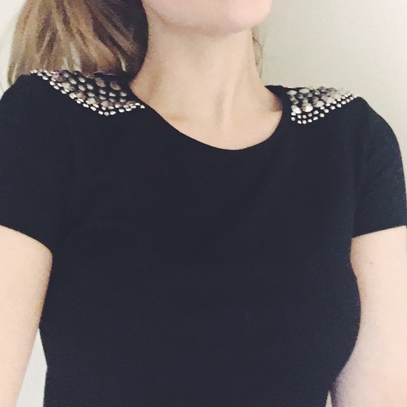 Studded Shoulder Top!