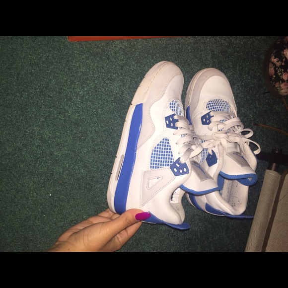 Jordan Shoes - Sneakers