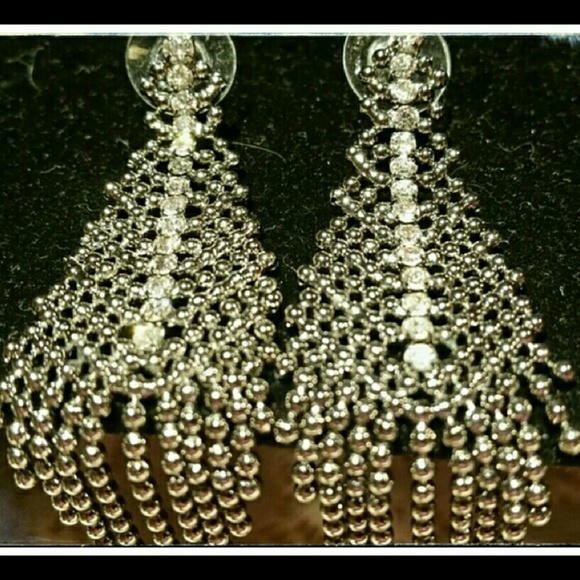 ALFANI CHANDELIER DARK SILVERTONE  EARRINGS 2-1/2" DROP NEW